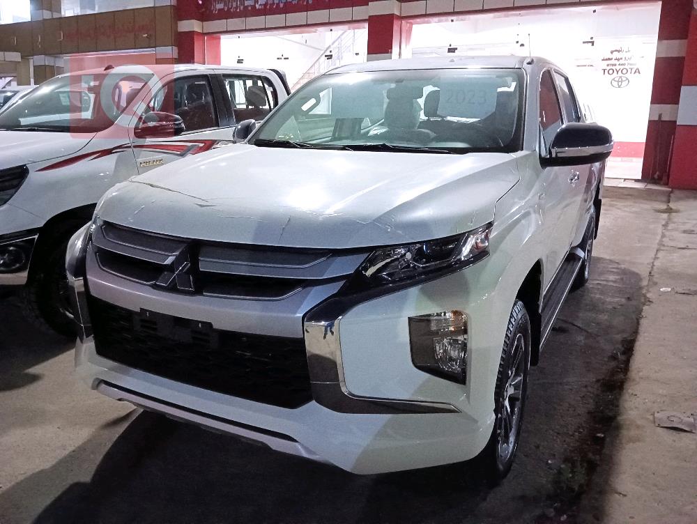 میتسوبیشی L200